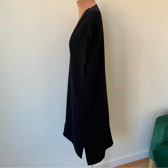 Vince Crepe Satin Trim Black Sleeveless High Low Shift Dress V3108-50564 EUC XS - Picture 4 of 11